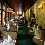 Отель Wellness Golf Hotel Morris 4*
