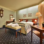 Wellness Golf Hotel Morris 4* Марианске-Лазне