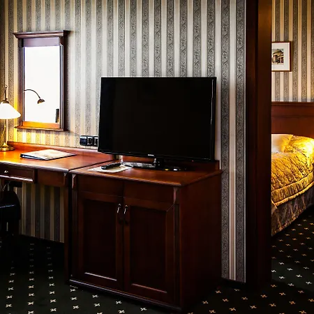 Hotel Wellness Golf Morris 4*