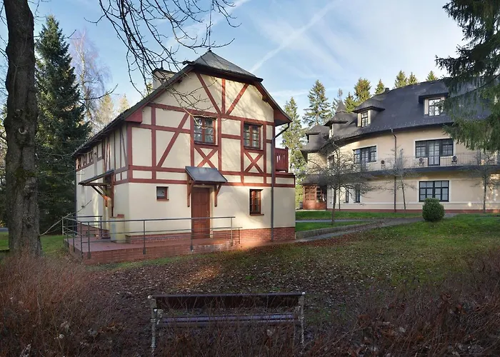 Hotel Wellness Golf Morris 4*