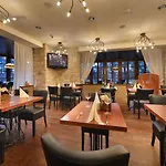 Wellness Golf Hotel Morris 4*
