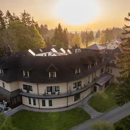 Hotell Wellness Golf Morris Mariánské Lázně