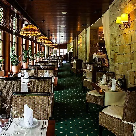 Hotel Wellness Golf Hotel Morris 4*