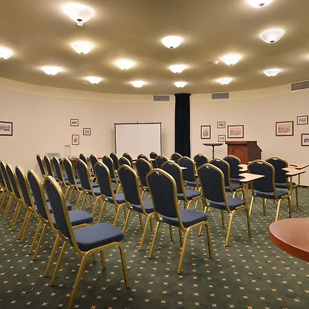 ホテル Wellness Golf Morris