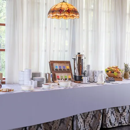 Hotel Wellness Golf Hotel Morris 4*