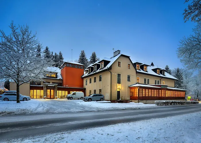 Hotel Wellness Golf Hotel Morris 4*